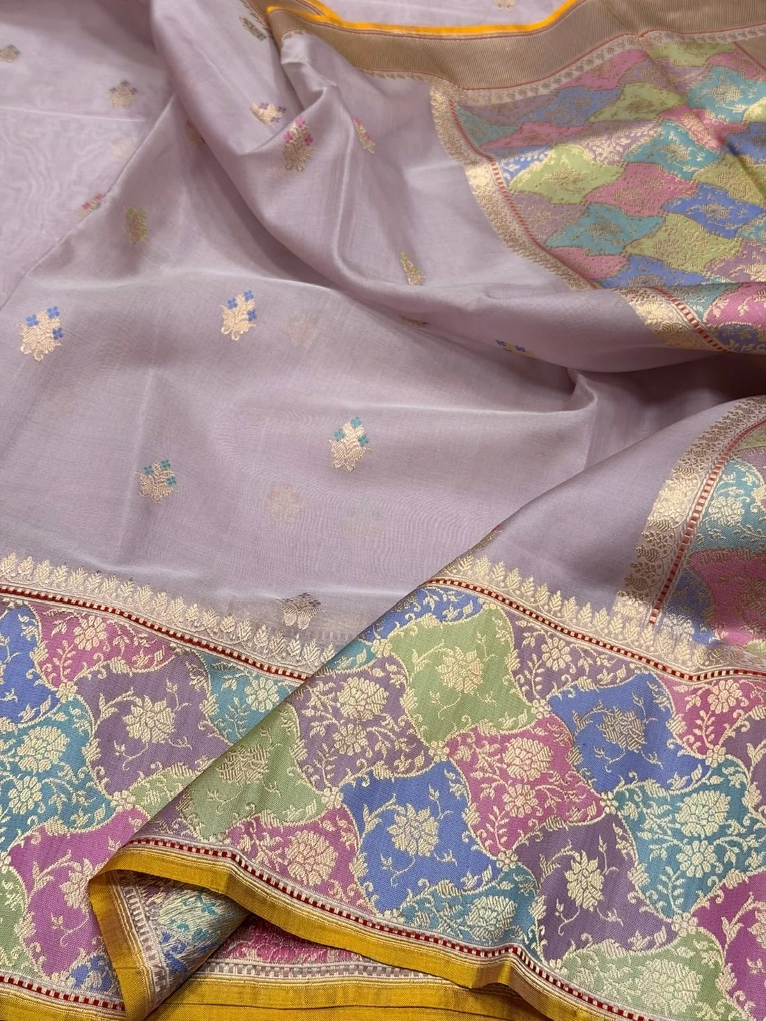 Light Lavender Handwoven Pure Organza Silk Sari – Kadwa Weave, Kora-Mulberry Silk, Skirt Border Sari