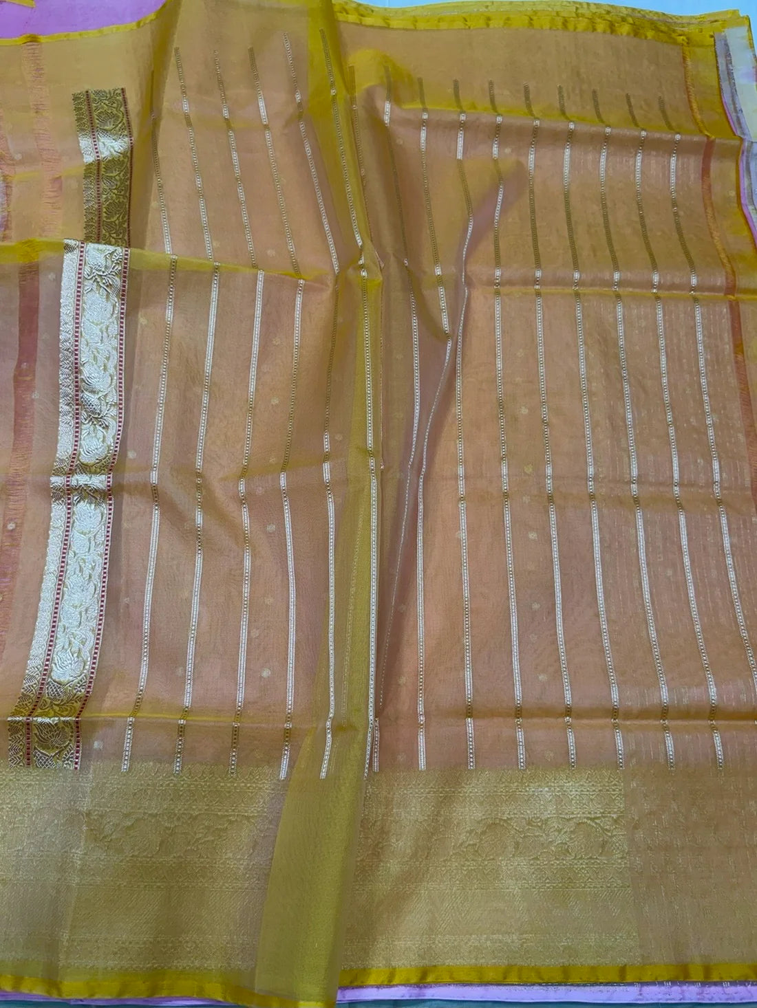 Pastel Pink Pure Organza Silk Banarasi Handloom Sari — Gold Zari Floral Pallu & Yellow Contrast Blouse
